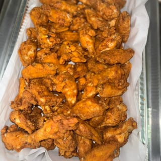 8 Piece Fried Party Wings Combo