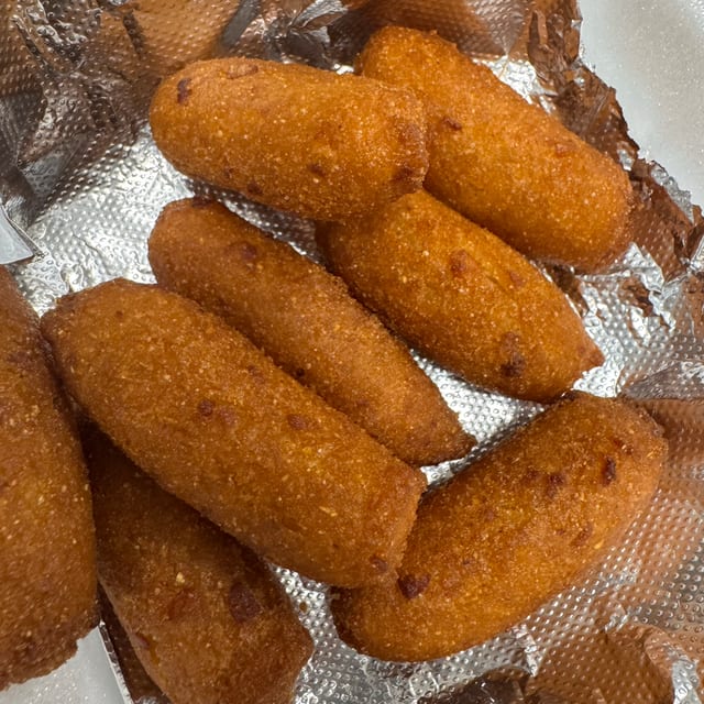 Order of Six Hushpuppies.
