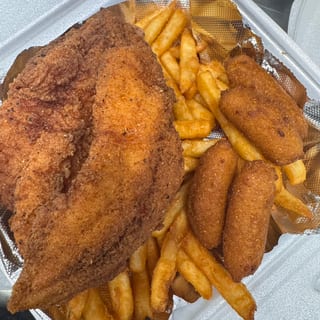 2 Pieces Cajun Catfish Combo